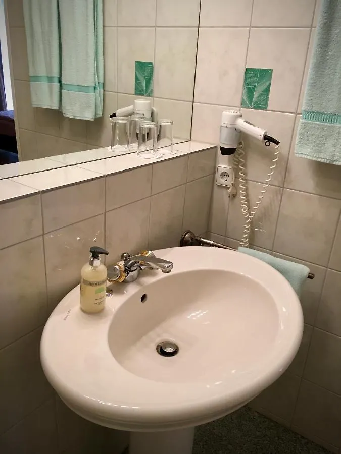 Hotel Kaiserswerth Düsseldorf Bed & Breakfast